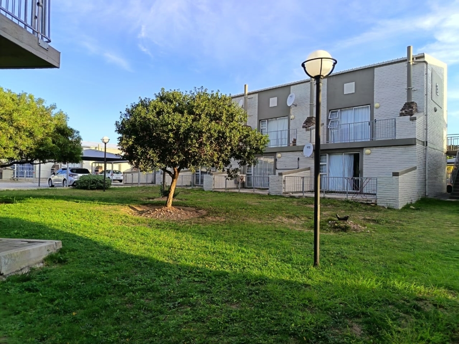 1 Bedroom Property for Sale in Humewood Eastern Cape